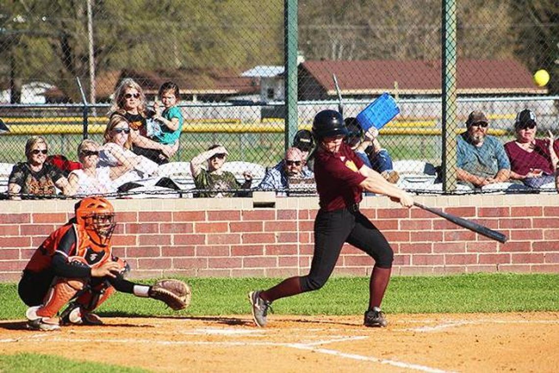 New Boston, Hooks and Redwater notch district wins