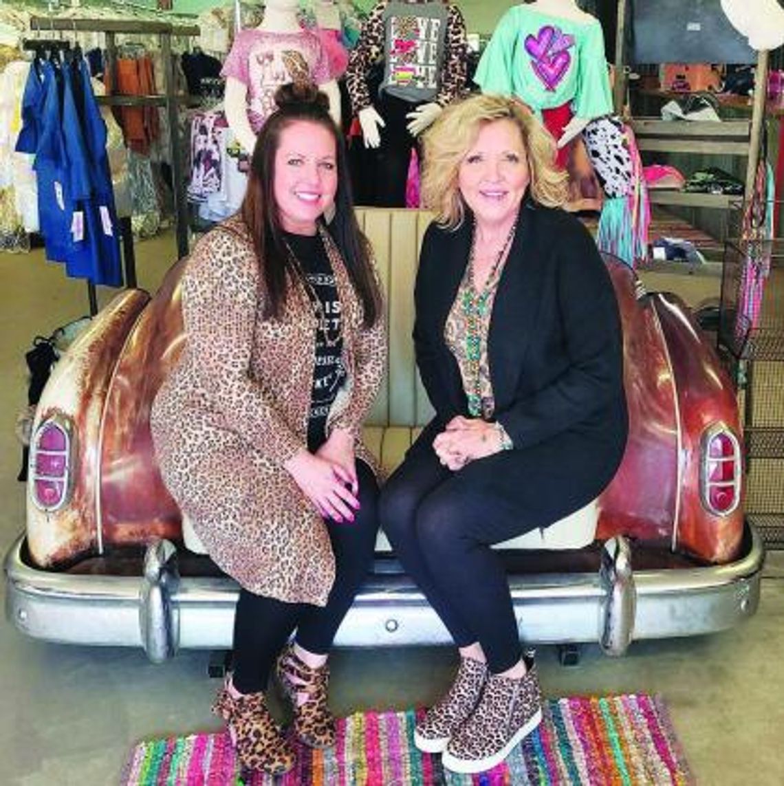 New boutique brings style, customer service to downtown Hooks