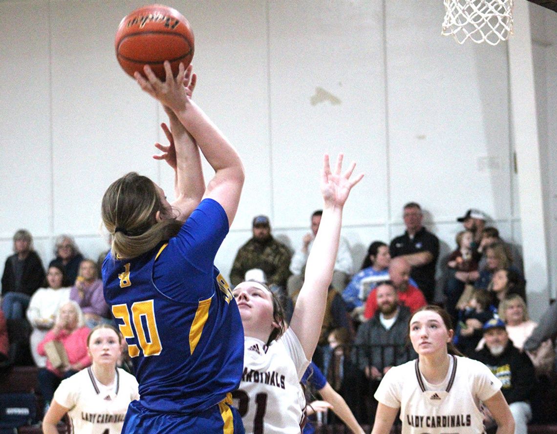 Pirates, Lady Pirates win