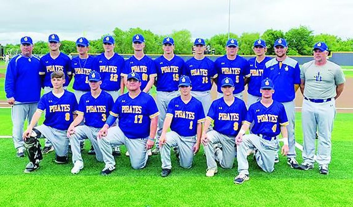 Pirates win series opener over Maud