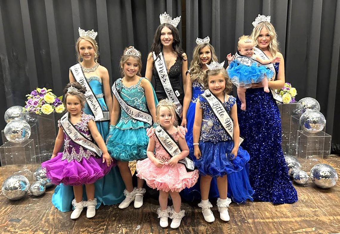 Simms crowns new royal court for 2025 Simms crowns new royal court for 2025