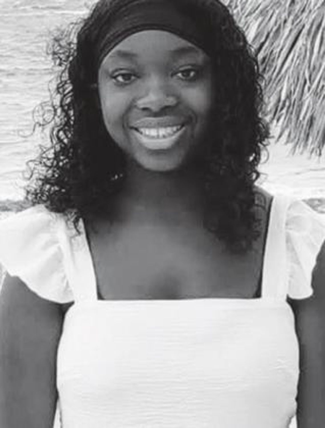 Student with local ties receives national honor