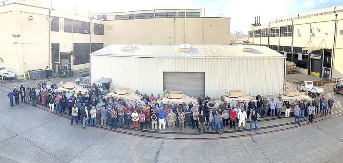 Team Red River ensures completion of up-armored HMMWVs Team Red River ensures completion of up-armored HMMWVs