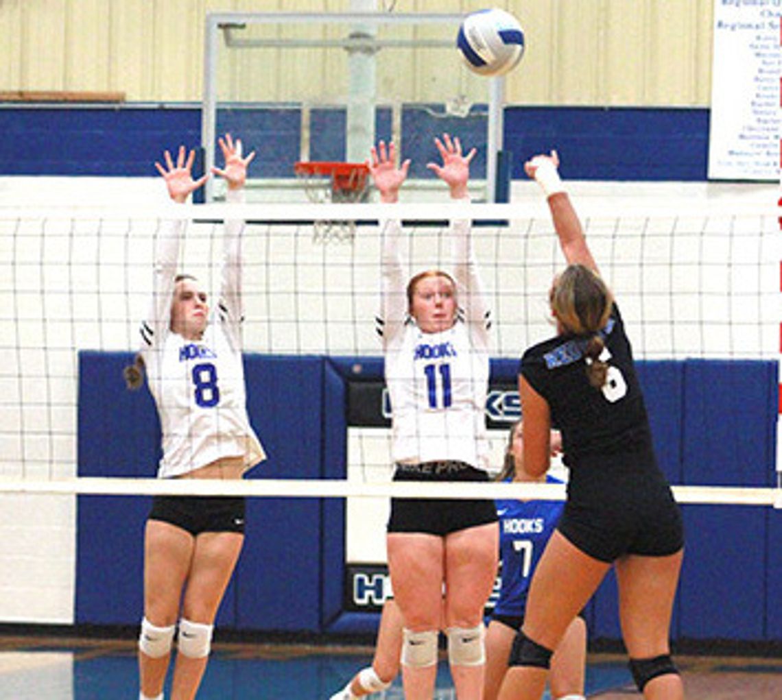 Volleyball ups and downs in district play
